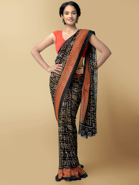 Unnati Silks Women Black & Red Printed Art Chiffon Saree 
Unnati Silks Women Black & Red Printed Art Chiffon Saree