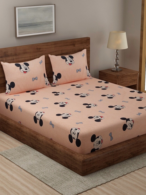 TAG 7 Set Of 2 Peach-Coloured & Cream-Coloured 210 TC 2 King Bedsheet with 4 Pillow Covers
TAG 7 Set Of 2 Peach-Coloured & Cream-Coloured 210 TC 2 King Bedsheet with 4 Pillow Covers