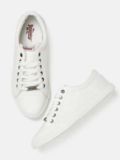 Roadster Men White Textured Regular Sneakers