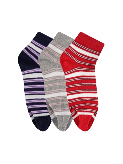 N2S NEXT2SKIN Women Pack of 3 Low Ankle Length Cotton Plaid Pattern Thumb Socks, Multi
N2S NEXT2SKIN Women Pack of 3 Low Ankle Length Cotton Plaid Pattern Thumb Socks, Multi