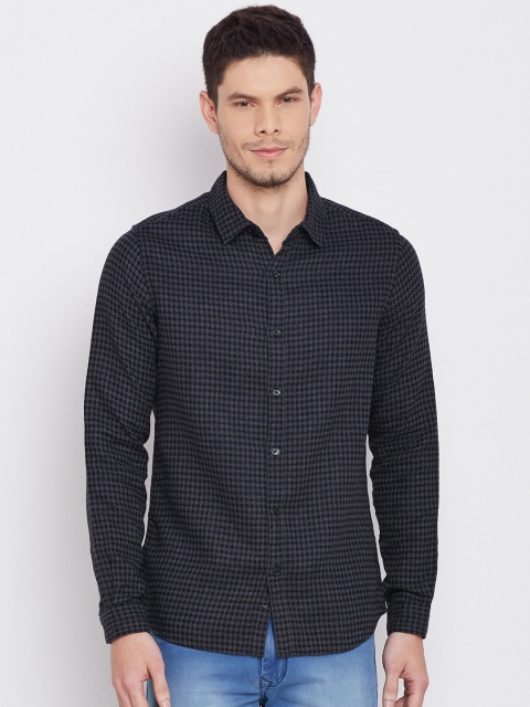 United Colors of Benetton Men Black & Grey Regular Fit Patterned Casual Shirt
United Colors of Benetton Men Black & Grey Regular Fit Patterned Casual Shirt
