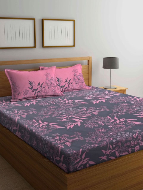 BOMBAY DYEING Grey & Pink Floral Printed Cotton 144 TC Queen Bedsheet With 2 Pillow Covers
BOMBAY DYEING Grey & Pink Floral Printed Cotton 144 TC Queen Bedsheet With 2 Pillow Covers