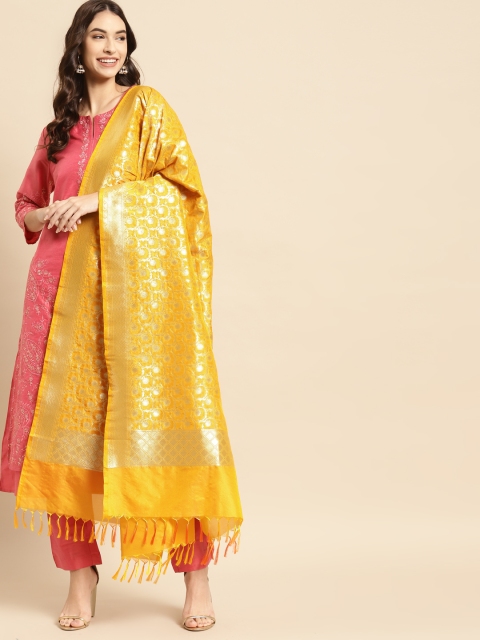 Banarasi Style Yellow & Gold-Toned Ethnic Motifs Woven Design Art Silk Dupatta with Thread Work
Banarasi Style Yellow & Gold-Toned Ethnic Motifs Woven Design Art Silk Dupatta with Thread Work
