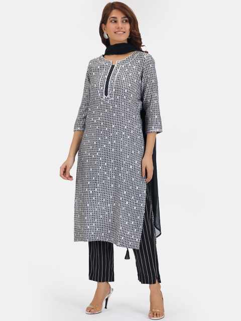Do Dhaage Women Grey Ethnic Motifs Printed Regular Kurta with Palazzos & With Dupatta
Do Dhaage Women Grey Ethnic Motifs Printed Regular Kurta with Palazzos & With Dupatta