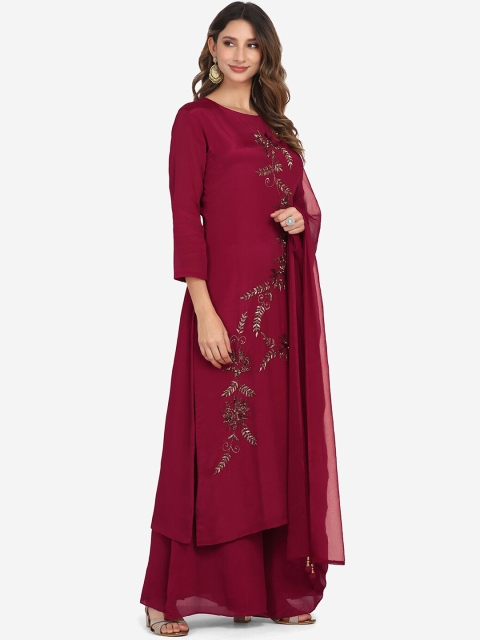BOMBAY SELECTIONS Women Magenta Floral Embroidered Beads and Stones Silk Georgette Kurta with Palazzos
BOMBAY SELECTIONS Women Magenta Floral Embroidered Beads and Stones Silk Georgette Kurta with Palazzos