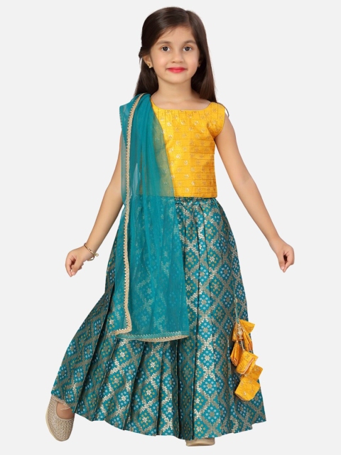 SALWAR STUDIO Girls Yellow & Teal Green Ready to Wear Lehenga & Blouse With Dupatta
SALWAR STUDIO Girls Yellow & Teal Green Ready to Wear Lehenga & Blouse With Dupatta