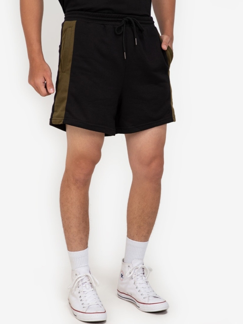 ZALORA BASICS Men Black Printed Shorts