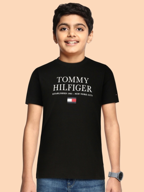 Tommy Hilfiger Boys Black Brand Logo Printed Round Neck Monochrome Organic Cotton T-shirt
Tommy Hilfiger Boys Black Brand Logo Printed Round Neck Monochrome Organic Cotton T-shirt
