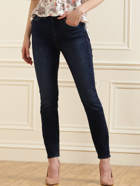 True Religion Women Navy Blue Mildly Distressed Light Fade Pure Cotton Jeans
True Religion Women Navy Blue Mildly Distressed Light Fade Pure Cotton Jeans