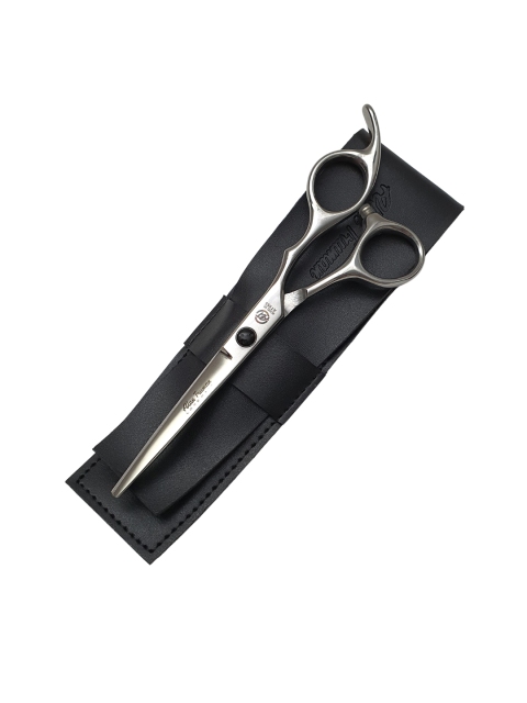 Alan Truman Black Screw Professional Hair Cutting Scissors - AT555 - 5.5 inch, Silver
Alan Truman Black Screw Professional Hair Cutting Scissors - AT555 - 5.5 inch, Silver