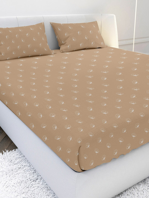 MAYFAIR HOMES LONDON Gold-Toned Floral 210 TC Cotton 1 King Bedsheet with 2 Pillow Covers
MAYFAIR HOMES LONDON Gold-Toned Floral 210 TC Cotton 1 King Bedsheet with 2 Pillow Covers