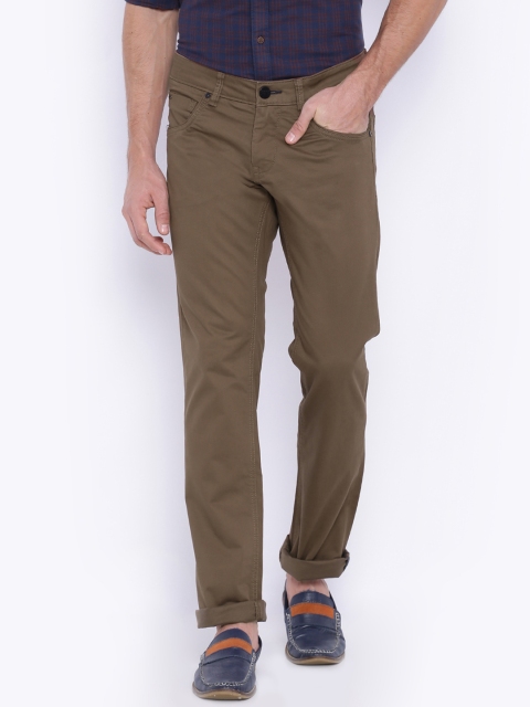 Basics Men Brown Solid Skinny Fit Chinos