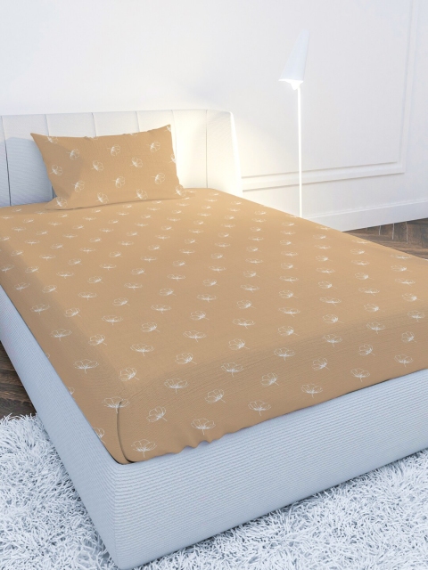 MAYFAIR HOMES LONDON Beige & White Floral 210 TC Single Bedsheet with 1 Pillow Covers
MAYFAIR HOMES LONDON Beige & White Floral 210 TC Single Bedsheet with 1 Pillow Covers