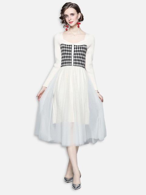 JC Collection White & Black Colourblocked Midi Dress
JC Collection White & Black Colourblocked Midi Dress