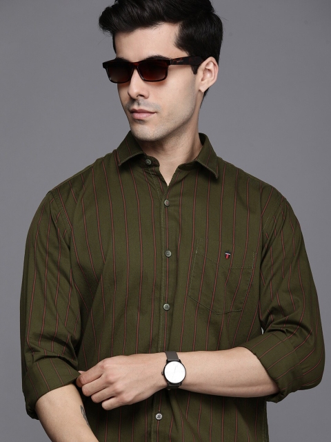Louis Philippe Sport Men Olive Green & Red Slim Fit Striped Pure Cotton Casual Shirt
Louis Philippe Sport Men Olive Green & Red Slim Fit Striped Pure Cotton Casual Shirt