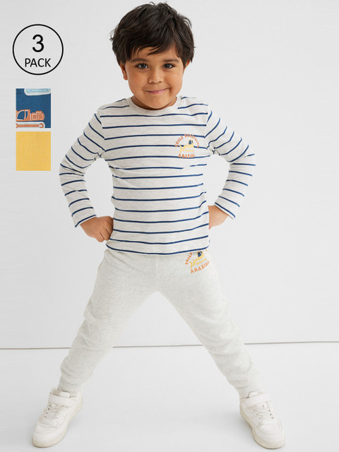 H&M Boys Grey,Blue & Yellow 3-pack joggers 
H&M Boys Grey,Blue & Yellow 3-pack joggers