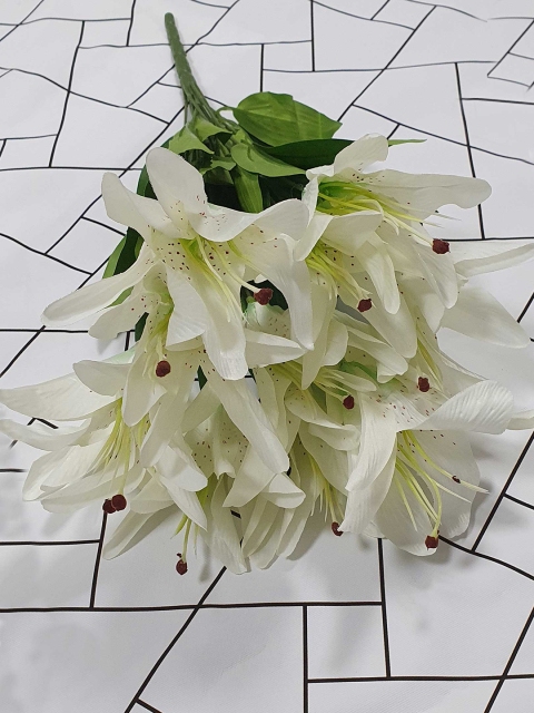 Art Street White & Green Artificial Lily Flowers