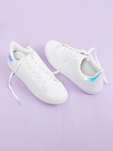 max Women White Perforations Sneakers 
max Women White Perforations Sneakers