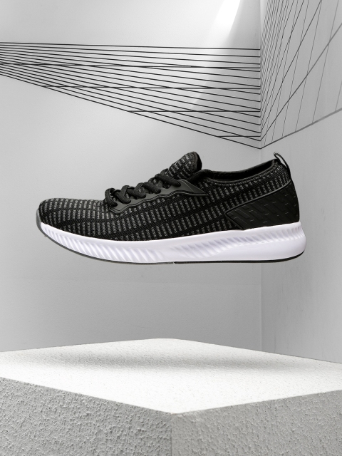 HRX by Hrithik Roshan Men Black Street Run Running Shoes