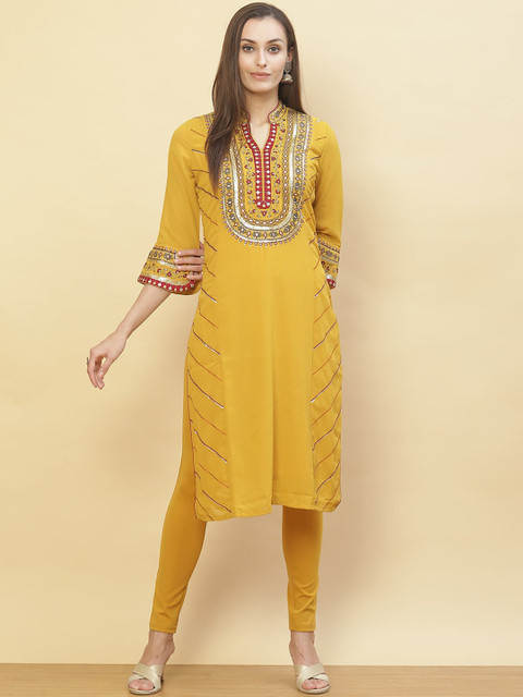 Lakshita Women Yellow & Red Ethnic Motifs Yoke Design Flared Sleeves Gotta Patti Kurta
Lakshita Women Yellow & Red Ethnic Motifs Yoke Design Flared Sleeves Gotta Patti Kurta