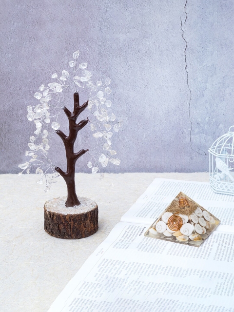 Golden Peacock White 2 Crystal Studded Wish Tree & Gomti Chakra Organite Pyramid Prism
Golden Peacock White 2 Crystal Studded Wish Tree & Gomti Chakra Organite Pyramid Prism