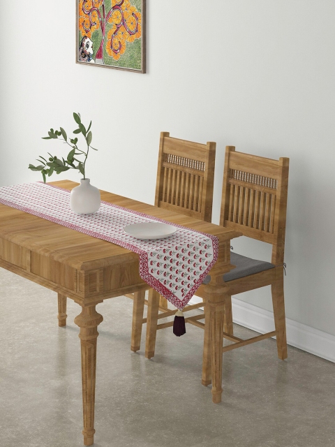 EK BY EKTA KAPOOR Off White Ethnic Motif Printed Pure Cotton Table Runner With Tassels
EK BY EKTA KAPOOR Off White Ethnic Motif Printed Pure Cotton Table Runner With Tassels