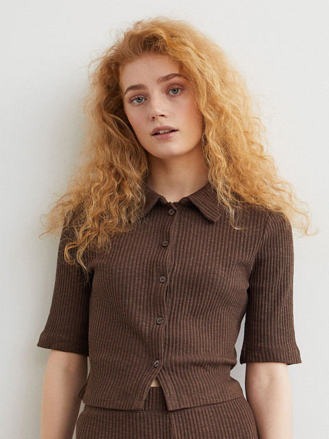 H&M Women Brown Ribbed Top
H&M Women Brown Ribbed Top