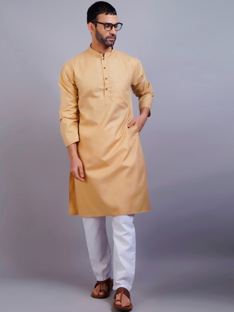 GRACIT Men Beige & White Kurta with Pyjamas