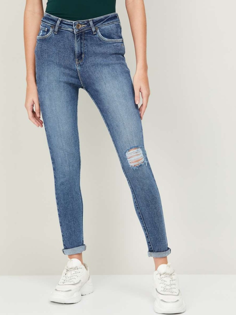 Xpose Women Blue Comfort Slim Fit High-Rise Mildly Distressed Light Fade Stretchable Jeans
Xpose Women Blue Comfort Slim Fit High-Rise Mildly Distressed Light Fade Stretchable Jeans