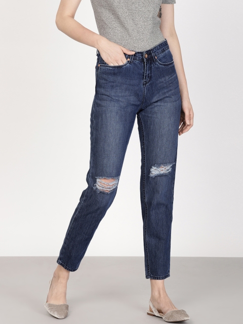 ether Women Blue Mom Tapered Fit Mid-Rise Mildly Distressed Cropped Stretchable Jeans
ether Women Blue Mom Tapered Fit Mid-Rise Mildly Distressed Cropped Stretchable Jeans