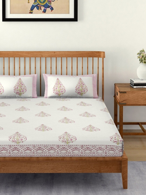 EK Off-White & Purple Block Printed 120 TC Pure Cotton King Bedsheet with 2 Pillow Covers
EK Off-White & Purple Block Printed 120 TC Pure Cotton King Bedsheet with 2 Pillow Covers