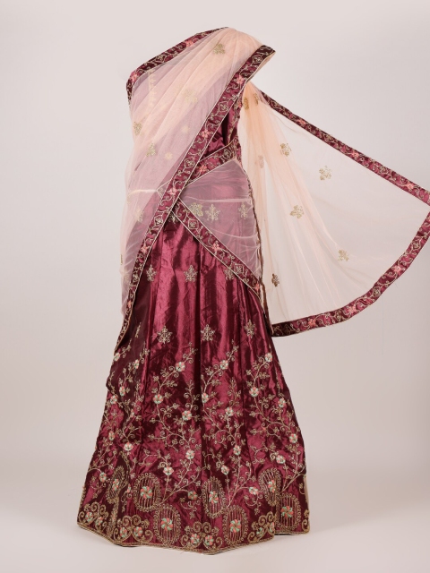 Pothys Peach-Coloured & Purple Semi-Stitched Lehenga & Unstitched Blouse & Net Dhavani
Pothys Peach-Coloured & Purple Semi-Stitched Lehenga & Unstitched Blouse & Net Dhavani