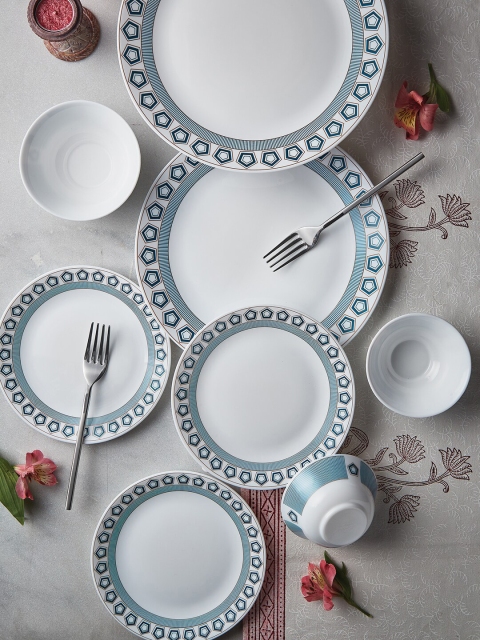 Larah by BOROSIL Tiara Crystal Set Of 33 Pieces Printed Opalware Glossy Dinner Set, White
Larah by BOROSIL Tiara Crystal Set Of 33 Pieces Printed Opalware Glossy Dinner Set, White