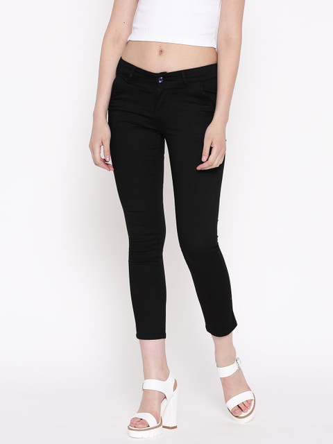 Devis Women Black Slim Fit Solid Cropped Regular Trousers 
Devis Women Black Slim Fit Solid Cropped Regular Trousers