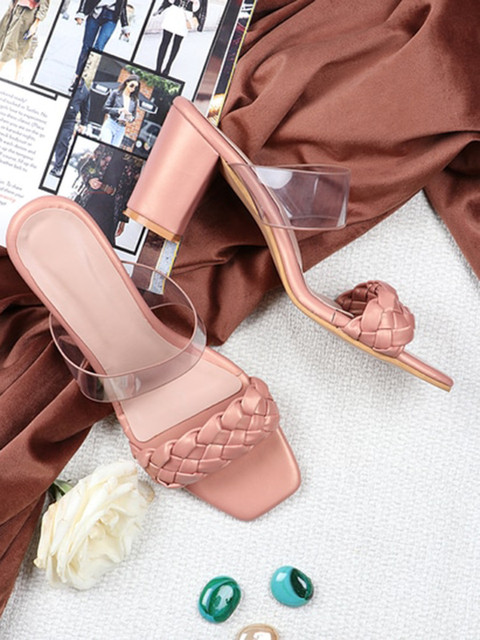 THE WHITE POLE Pink Solid Block Sandals
THE WHITE POLE Pink Solid Block Sandals