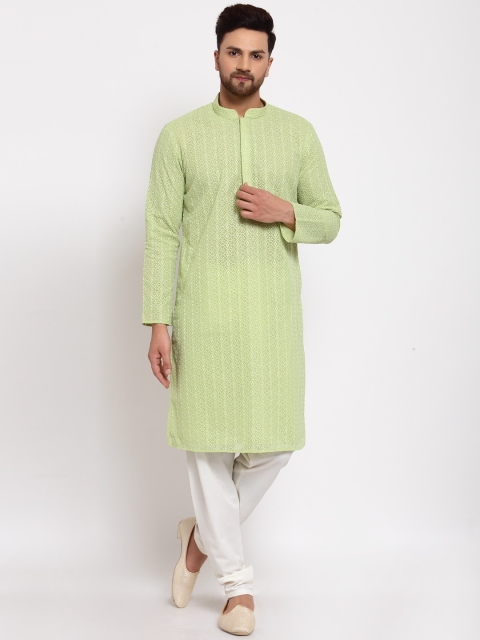 MOHANLAL SONS Men Plus Size Green Floral Embroidered Chikankari Kurta with Churidar
MOHANLAL SONS Men Plus Size Green Floral Embroidered Chikankari Kurta with Churidar