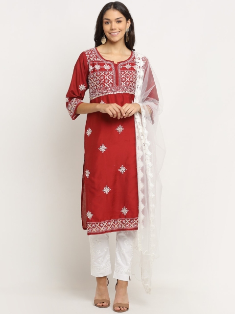 Saksh Women Maroon & White Floral Embroidered Chikankari Kurta with Trousers & Dupatta
Saksh Women Maroon & White Floral Embroidered Chikankari Kurta with Trousers & Dupatta