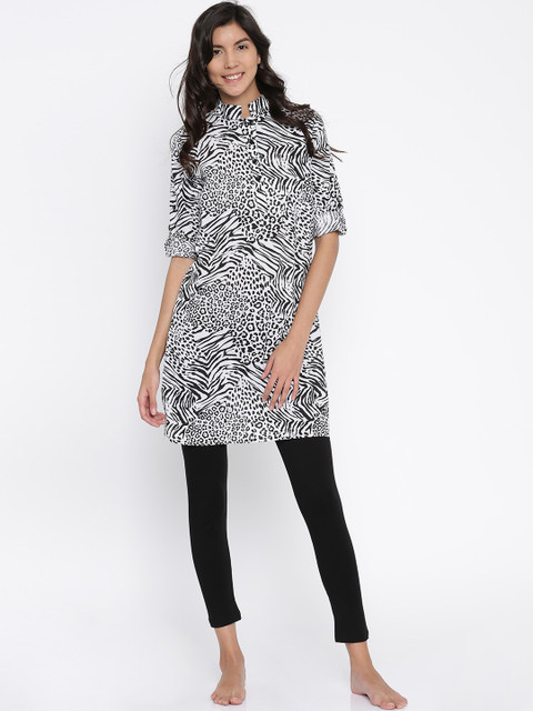 Clt.s White & Black Printed Lounge Set
Clt.s White & Black Printed Lounge Set