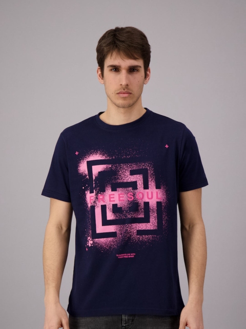 FREESOUL Men Blue Typography Printed Applique T-shirt
