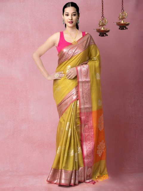 Unnati Silks Green & Silver-Toned Floral Woven Design Zari Silk Cotton Chanderi Saree
Unnati Silks Green & Silver-Toned Floral Woven Design Zari Silk Cotton Chanderi Saree