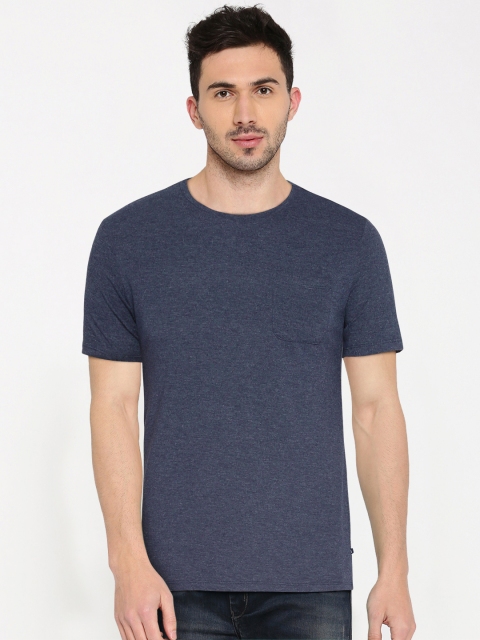 United Colors of Benetton Men Navy Solid Round Neck T-shirt, Navy blue