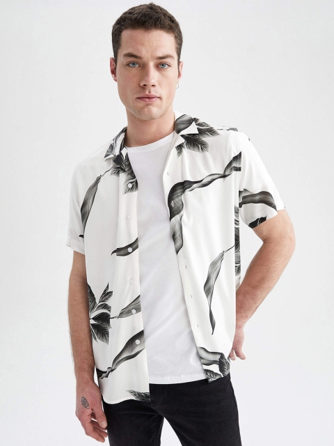DeFacto Men White & Black Printed Casual Shirt