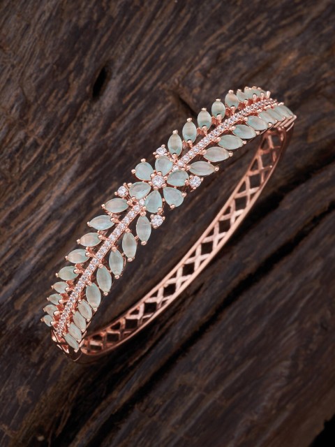 Kushal's Fashion Jewellery Women Green Cubic Zirconia Rose Gold-Plated Kada Bracelet
Kushal's Fashion Jewellery Women Green Cubic Zirconia Rose Gold-Plated Kada Bracelet