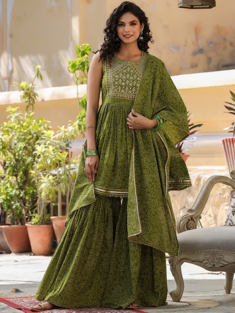 Juniper Women Green Bandhani Printed Empire Gotta Patti Pure Cotton Kurta with Palazzos & With Dupatta
Juniper Women Green Bandhani Printed Empire Gotta Patti Pure Cotton Kurta with Palazzos & With Dupatta