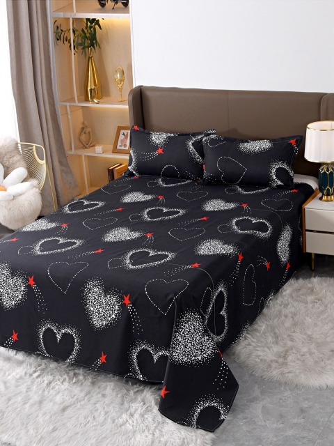 JC Collection Black & White Printed Single Bedding Set With 2 Pillow Covers & Quilt Cover
JC Collection Black & White Printed Single Bedding Set With 2 Pillow Covers & Quilt Cover