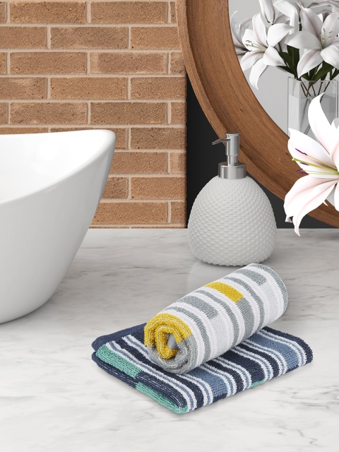 Living scapes by Pantaloons Set of 2 Grey & Blue Striped 520 GSM Cotton Face Towels
Living scapes by Pantaloons Set of 2 Grey & Blue Striped 520 GSM Cotton Face Towels