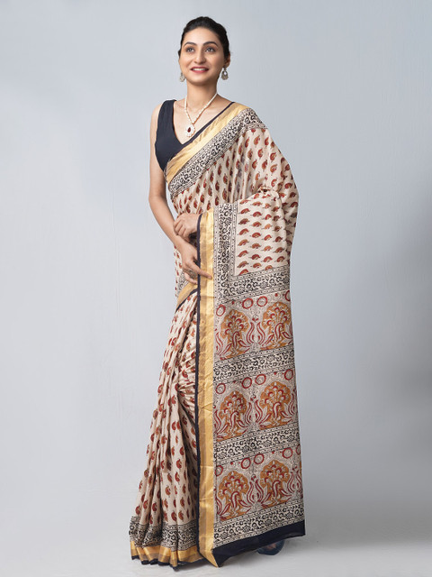 Unnati Silks Cream-Coloured & Red Ethnic Motifs Printed Mulmul Cotton Block Print Saree
Unnati Silks Cream-Coloured & Red Ethnic Motifs Printed Mulmul Cotton Block Print Saree