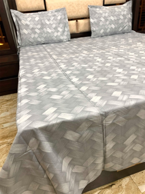 Pure Decor Grey & White Geometric 300 TC Cotton Queen Bedsheet with 2 Pillow Covers
Pure Decor Grey & White Geometric 300 TC Cotton Queen Bedsheet with 2 Pillow Covers