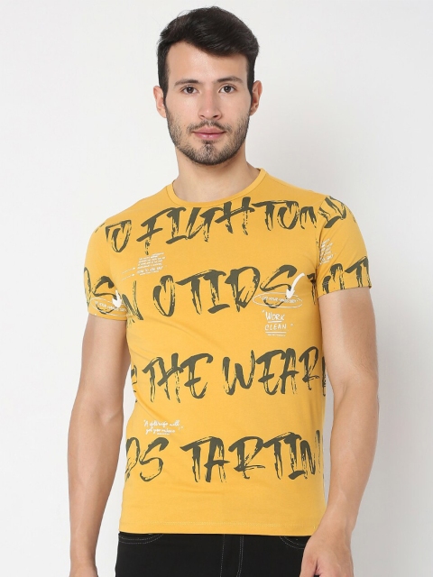 Rex Straut Jeans Men Mustard Yellow Typography Printed Slim Fit T-shirt