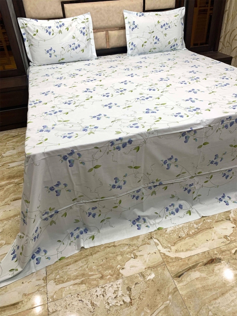 Pure Decor Blue & White Floral 400 TC King Bedsheet with 2 Pillow Covers
